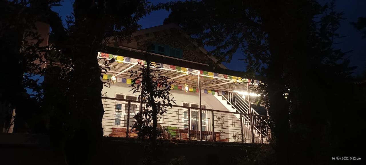 The City Escape Farmstay Shimla Exterior foto
